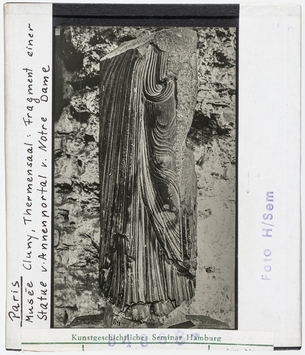 Vorschaubild Paris: Musée Cluny, Thermensaal, Fragment einer Statue von Notre Dame 